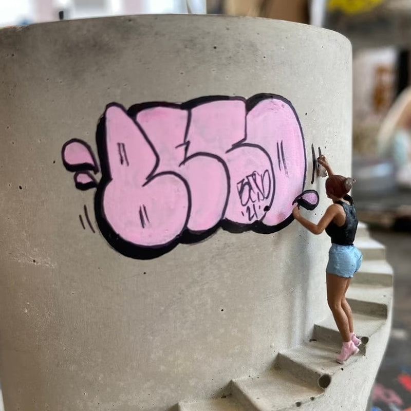 Kreativer Graffiti-Blumentopf-Stifthalter