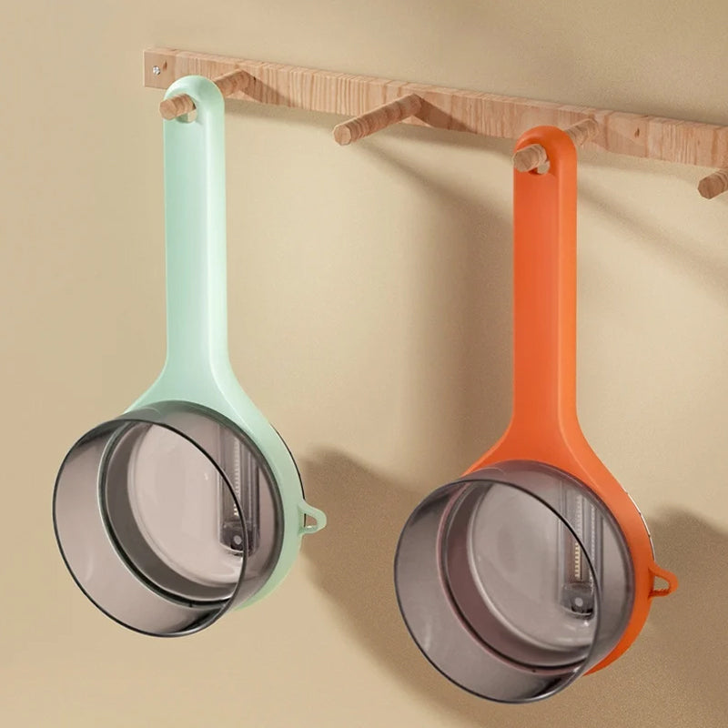 Gemüseschäler mit Aufbewahrungseimer