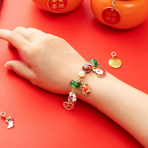 Weihnachtliches DIY-Kinderarmband