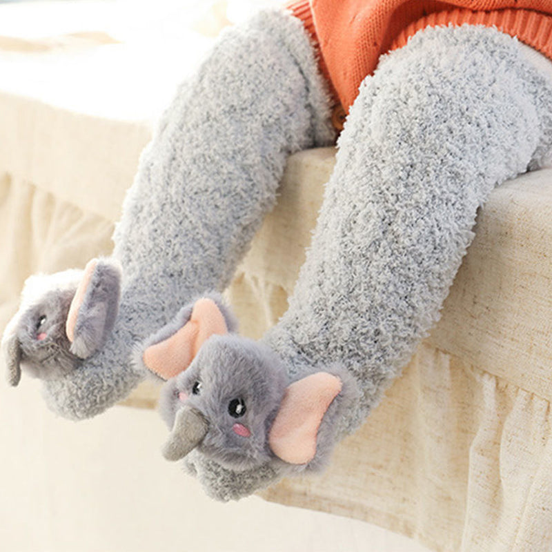 Flauschige Wintersocken für Babys