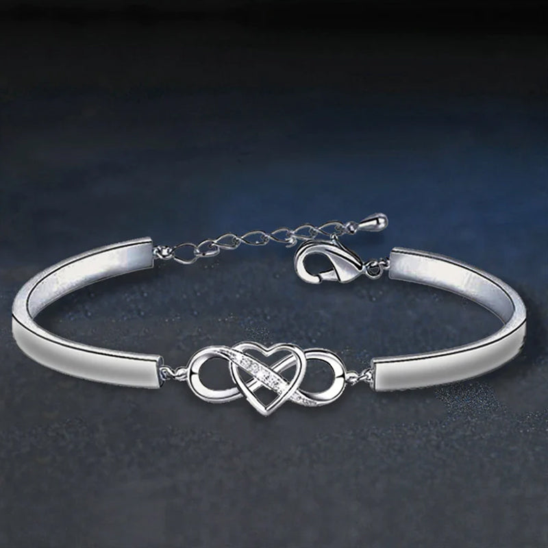 Modisches Damenarmband aus Edelstahl mit Schriftzug