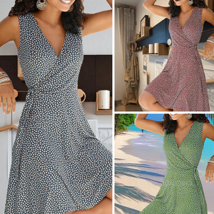 Fließendes Ärmelloses Sommerkleid
