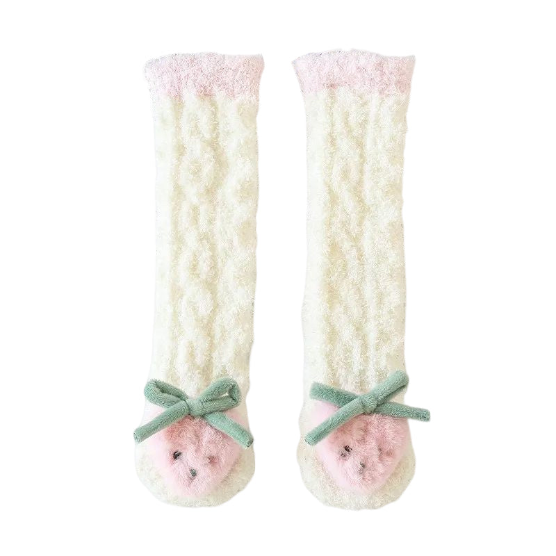Flauschige Wintersocken für Babys