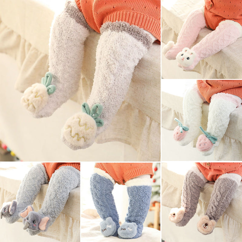 Flauschige Wintersocken für Babys